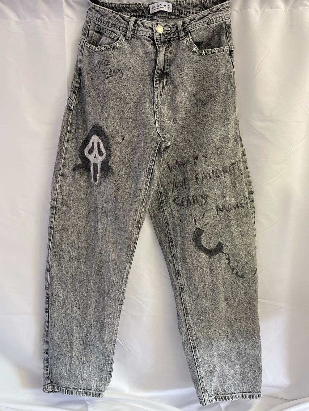 Y2K Vanilla Star Custom Hand Painted Scream Horror Grunge Juniors Size 9
